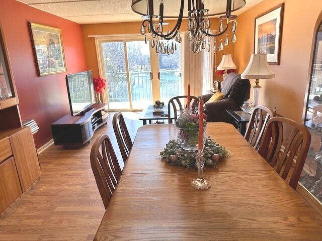 Property Photo:  3850 W Bryn Mawr Avenue 301  IL 60659 