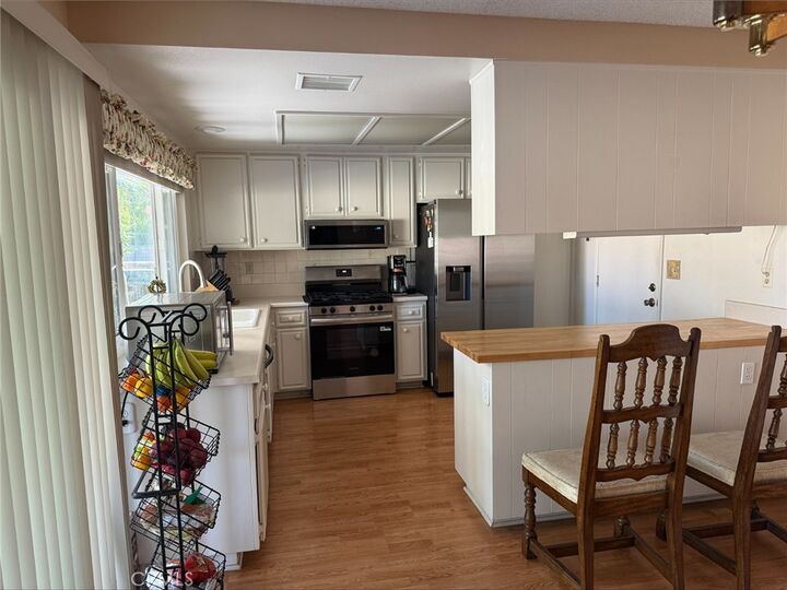 Property Photo: 1114 Bottle Tree CA 92545