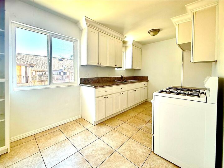 Property Photo:  414 Mariposa Avenue F  CA 91024 