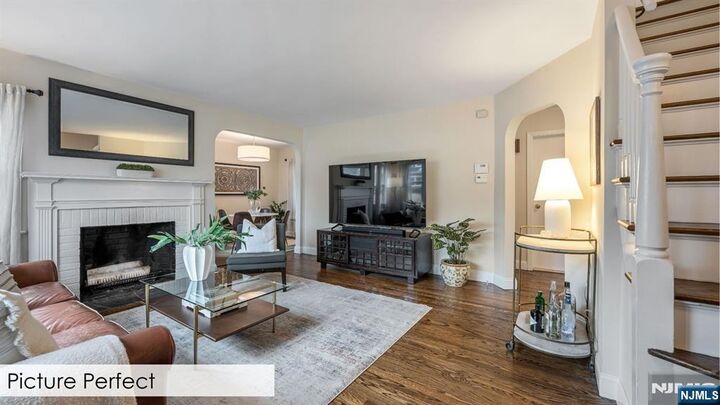 Property Photo:  347 Gilbert Street  NJ 07450 