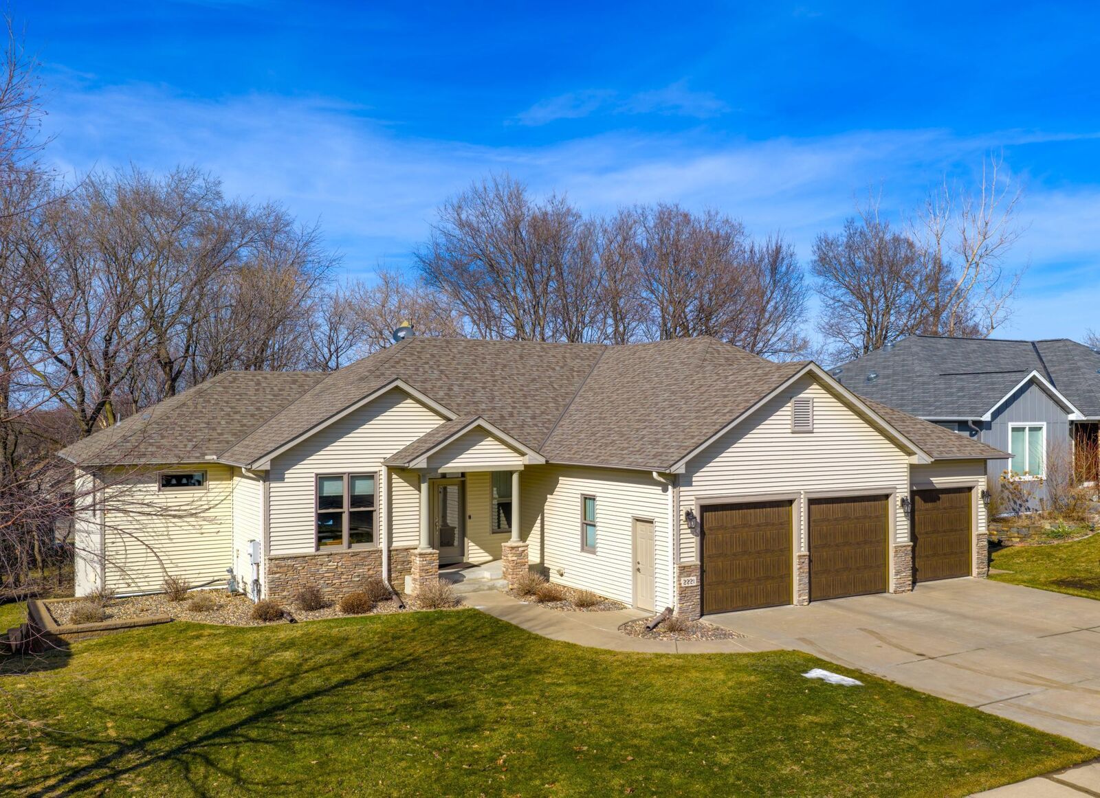 Property Photo: 2221 Greenfield Drive E MN 55057