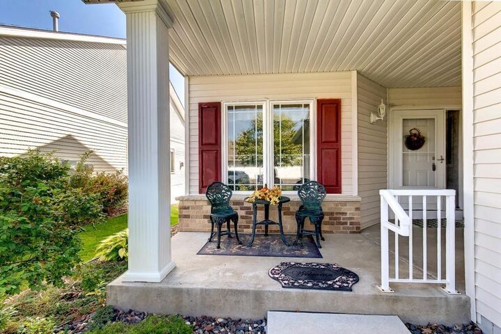 Property Photo:  513 Cannon Way  MN 55019 