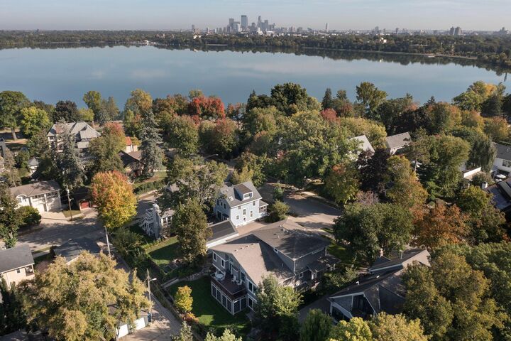 Property Photo: 3812 Thomas Avenue S MN 55410