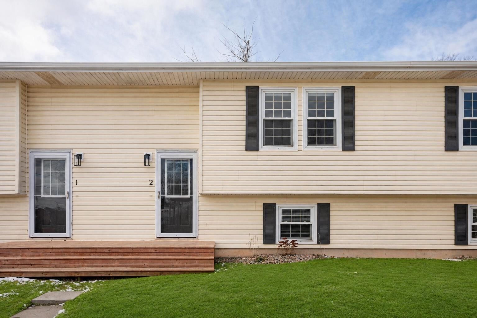 Property Photo:  2-14 Marshall Street  PE C0A 1X0 