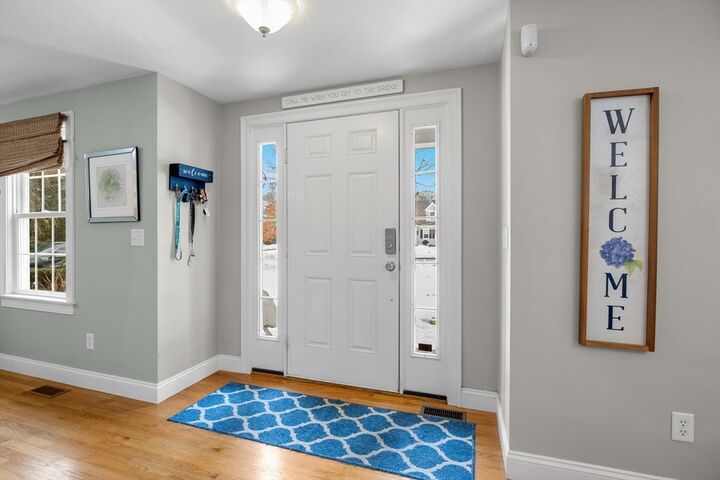 Property Photo: 1 Anthonys Way MA 02649