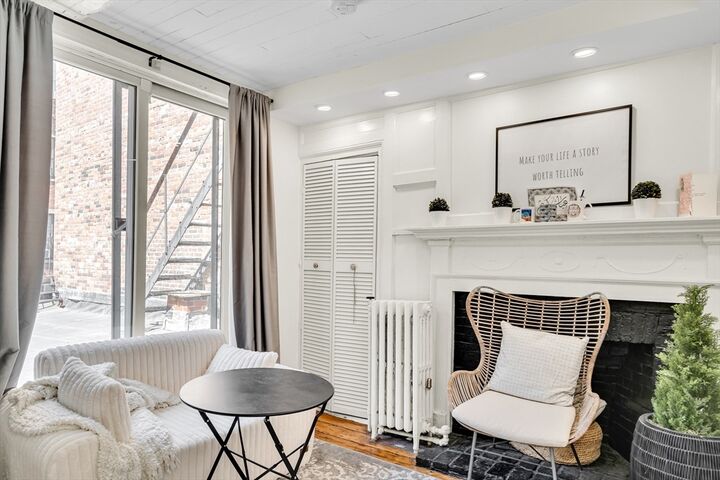 Property Photo:  36 Joy St 3  MA 02114 