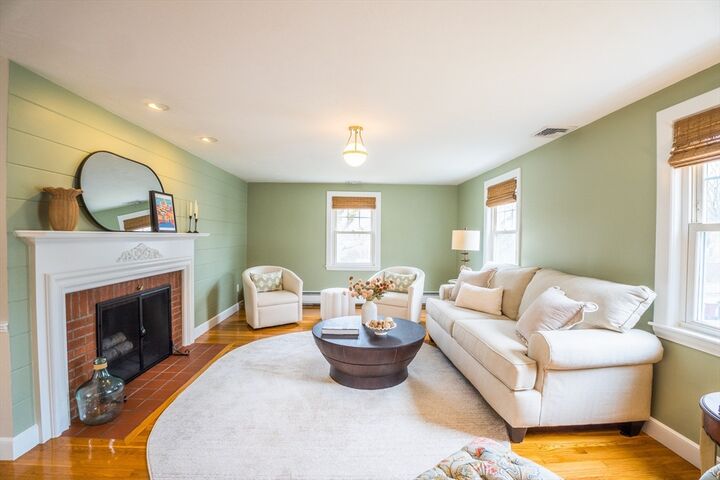 Property Photo:  38 Cranmore Ln  MA 02176 