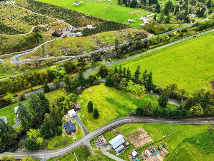 Property Photo:  1313 Hining Rd  WA 98596 