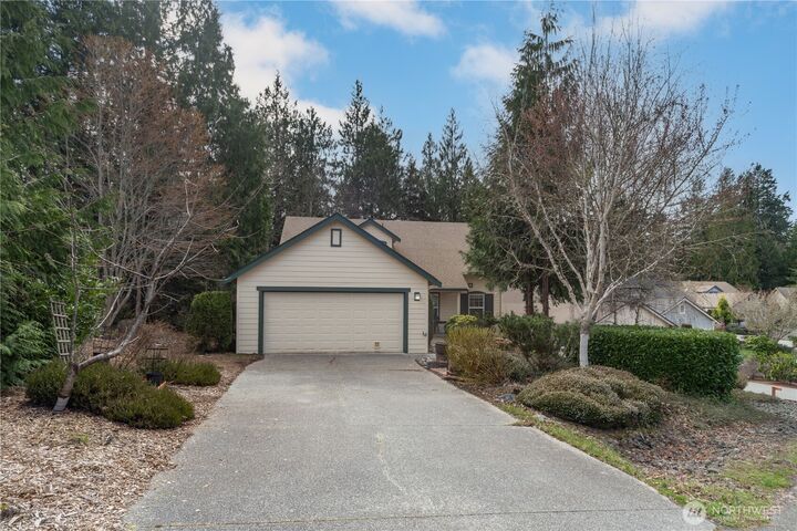Property Photo: 15 Leighbrook Lane WA 98365