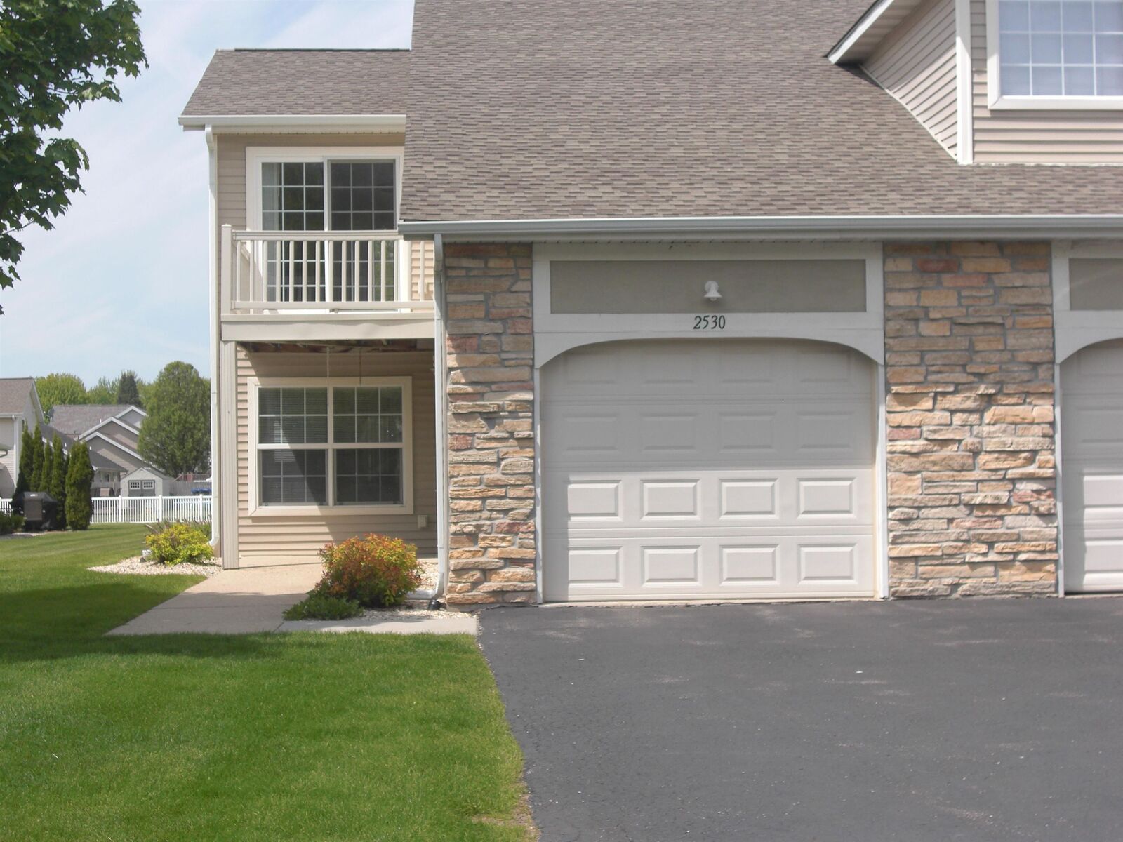 Property Photo: 2530 Edgewood Drive WI 53511
