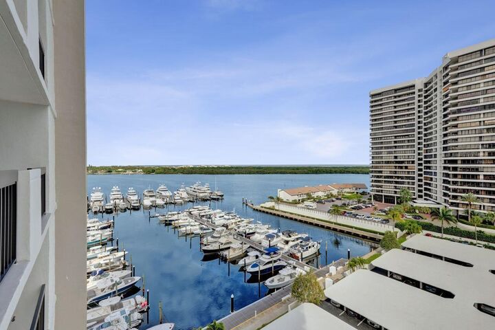 Property Photo:  108 Lakeshore Drive 1041  FL 33408 