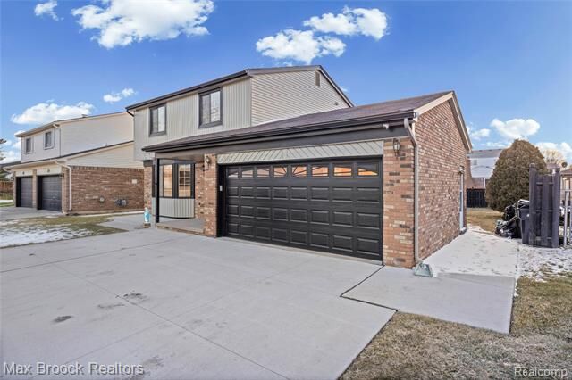 Property Photo:  38327 Sleigh Drive  MI 48310 