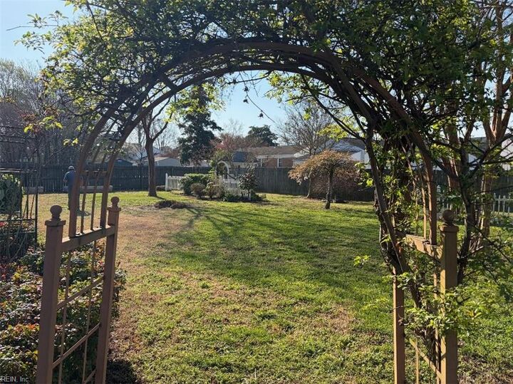 Property Photo:  16 S Greenfield Ave  VA 23666 