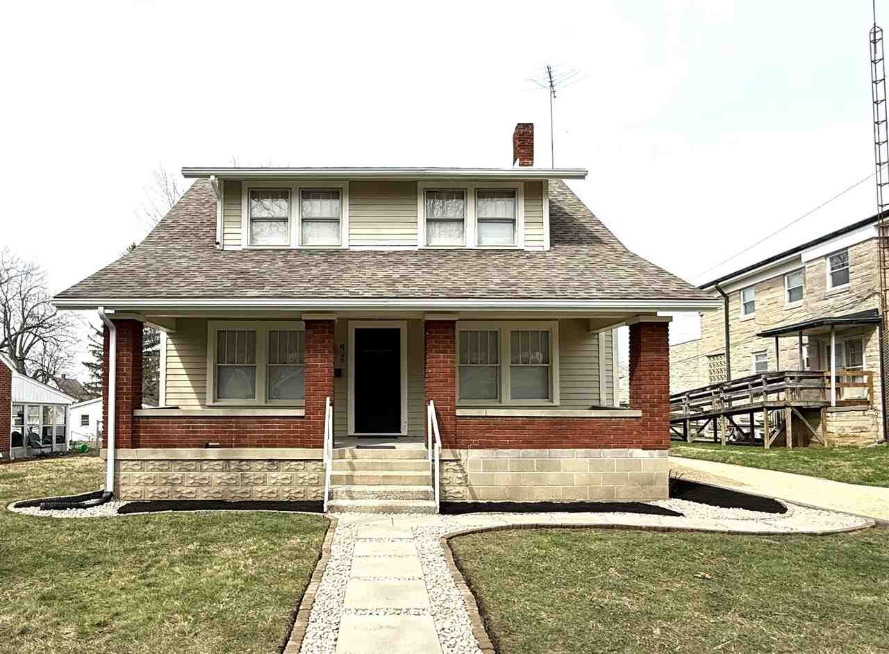 Property Photo:  826 SW A Street  IN 47374 