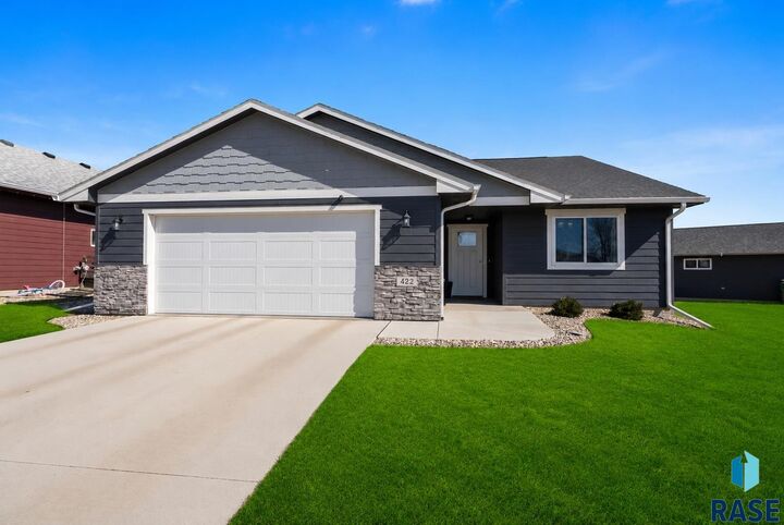 Property Photo:  422 Thelma Ave  SD 57032 