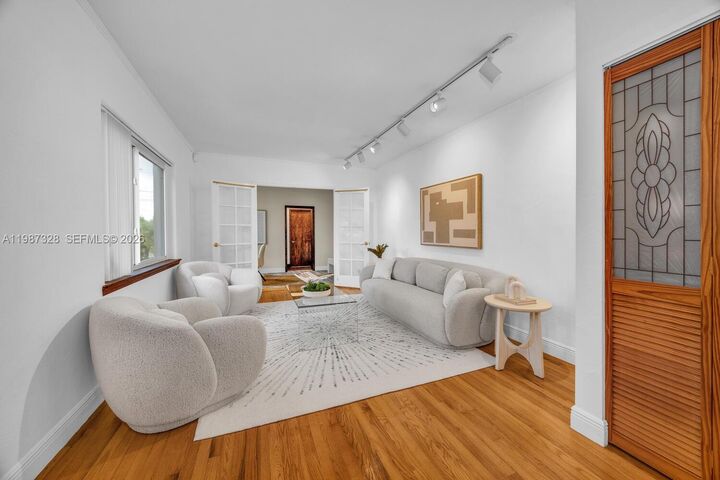 Property Photo: 1701 SW 29th Ave FL 33145