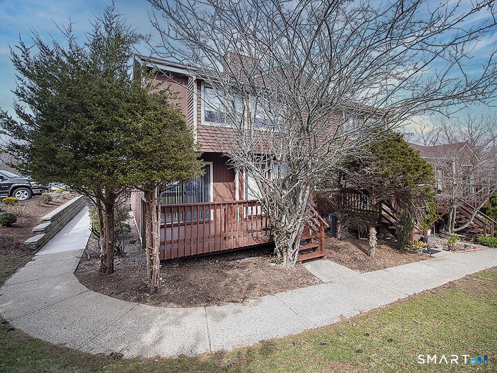 Property Photo:  25 Florence Road 71  CT 06405 