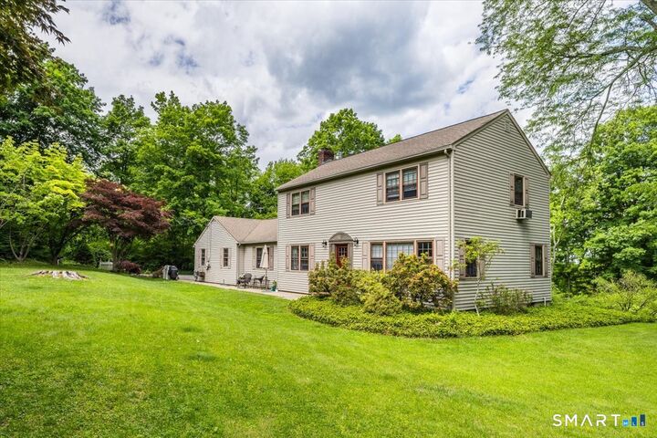 Property Photo:  5 Mount Pleasant Road  CT 06470 