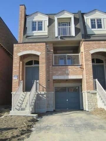 Property Photo: 137 Inspire Boulevard ON L6R 0B3
