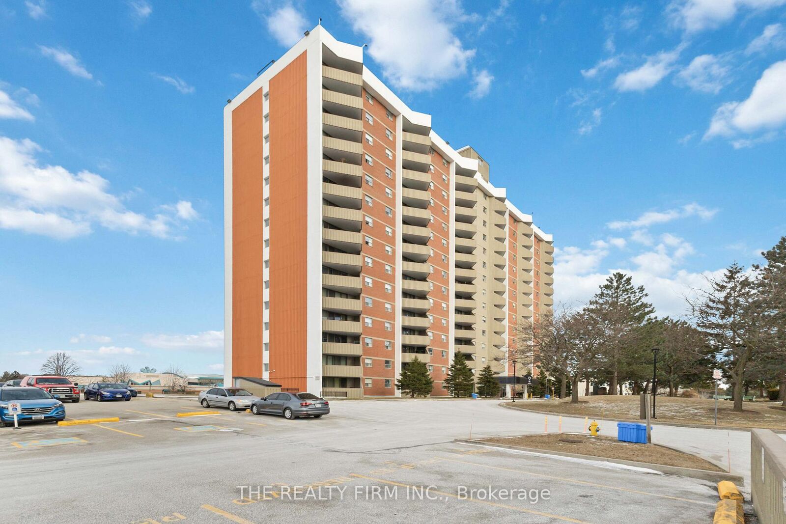 Property Photo: 1103 Jalna Boulevard 309 ON N6E 2W8