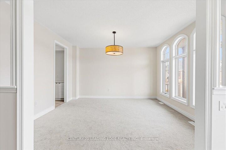 Photo de la propriété:  38 Palmira Drive  ON L0E 1R0 