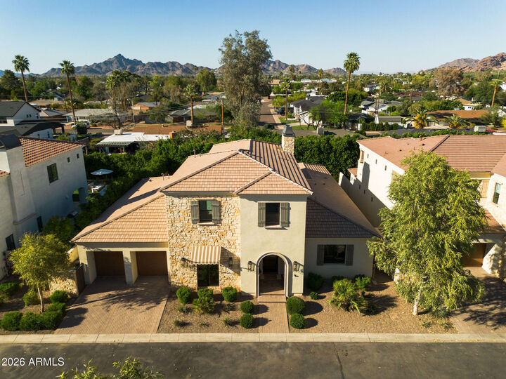 Property Photo: 3912 E Crittenden Lane AZ 85018