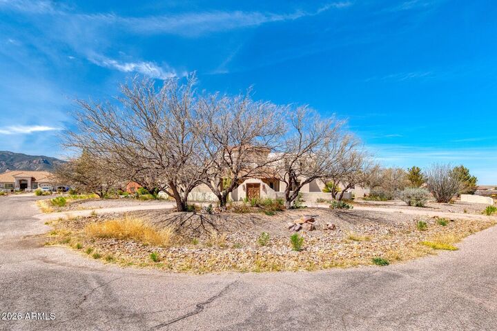 Property Photo: 1955 E Yavapai Place AZ 85650