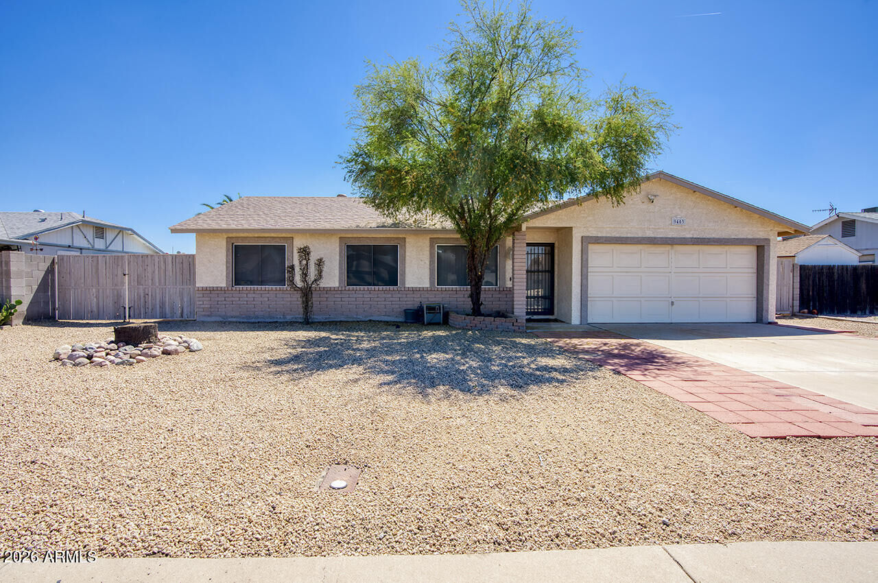 Property Photo: 9403 W Sunnyslope Lane AZ 85345