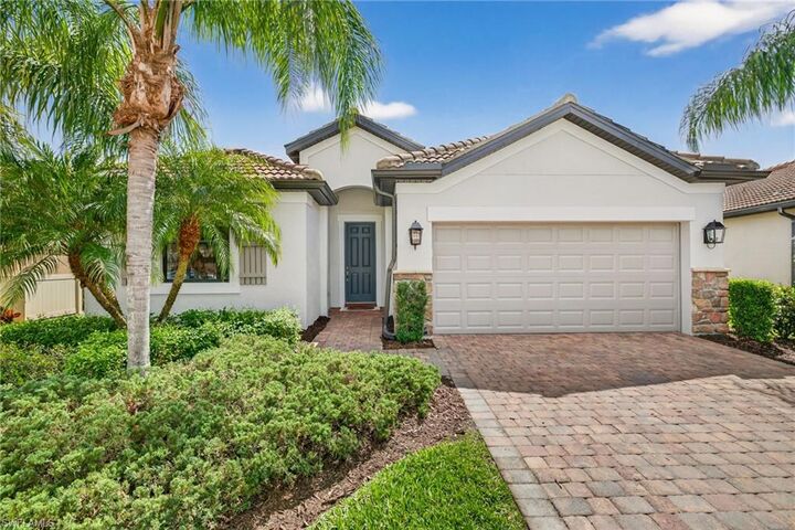 Property Photo: 10825 Dennington Rd FL 33913