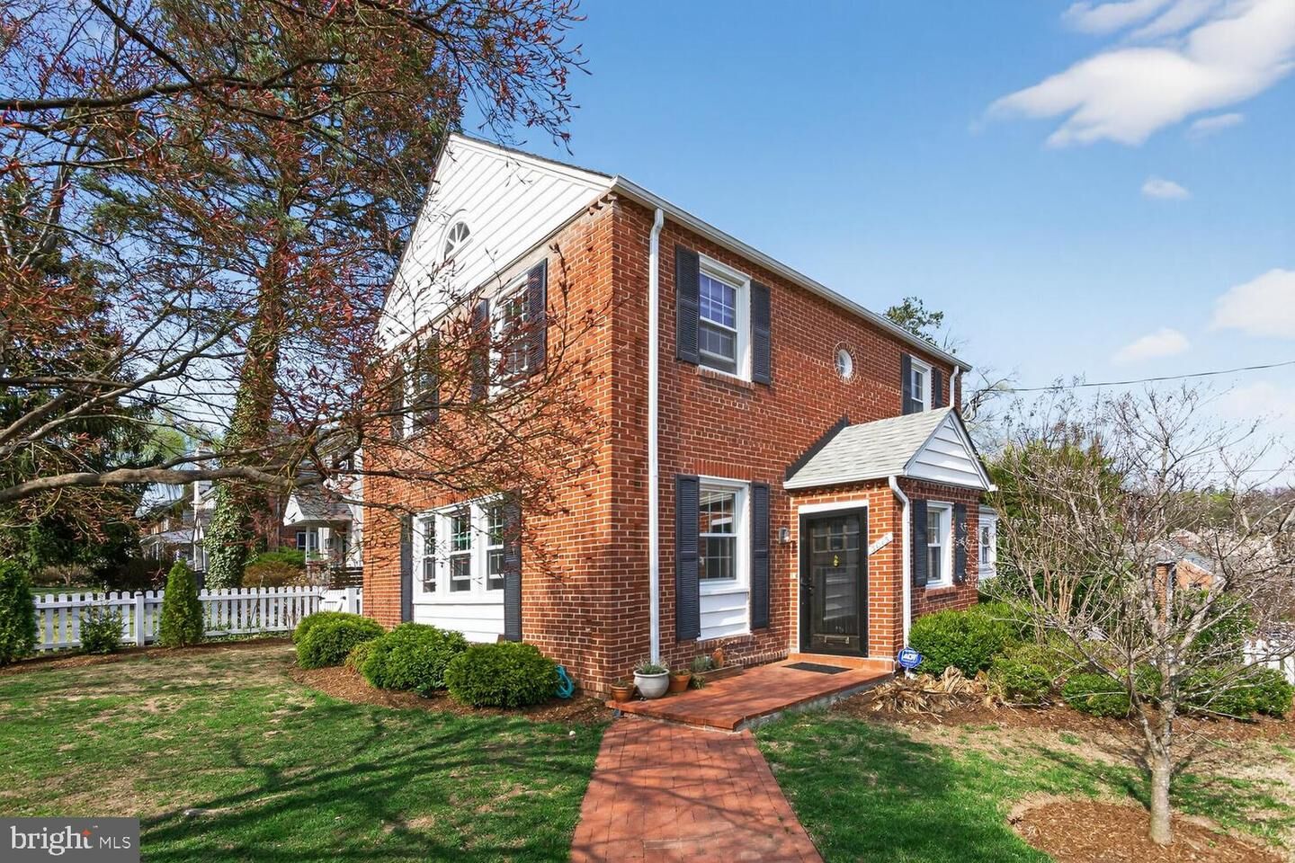 Property Photo:  3015 Legation Street NW  DC 20015 