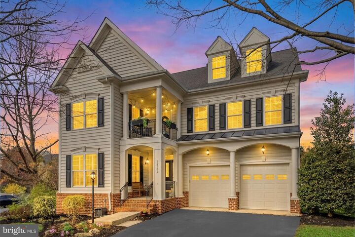 Property Photo:  22732 Highcrest Circle  VA 20148 