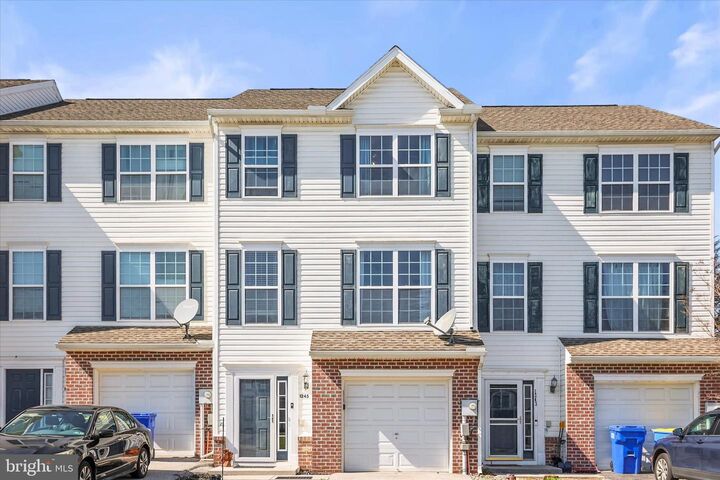 Property Photo:  1245 Knob Run  PA 17408 