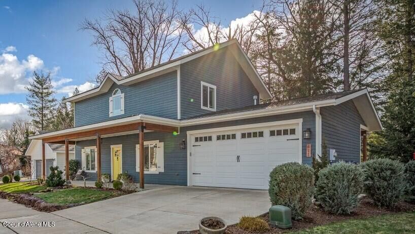 Property Photo:  411 Louis Ln  ID 83864 