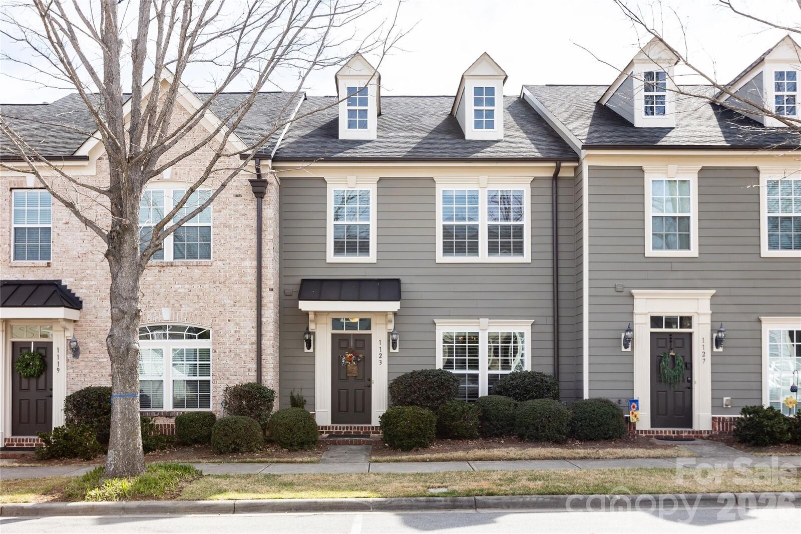 Property Photo:  1123 Inn Keepers Way  NC 28031 