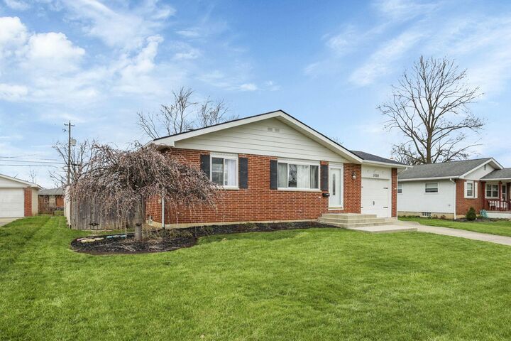 Property Photo:  3008 Barbee Avenue  OH 43123 