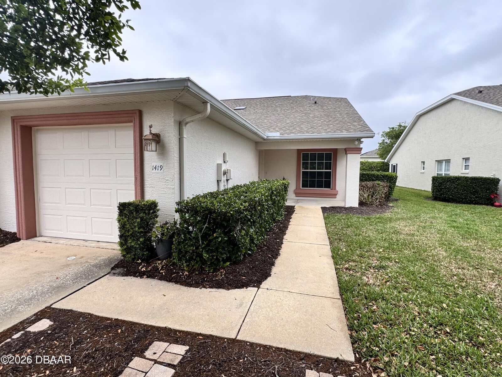 Property Photo: 1419 Coconut Palm Circle FL 32128