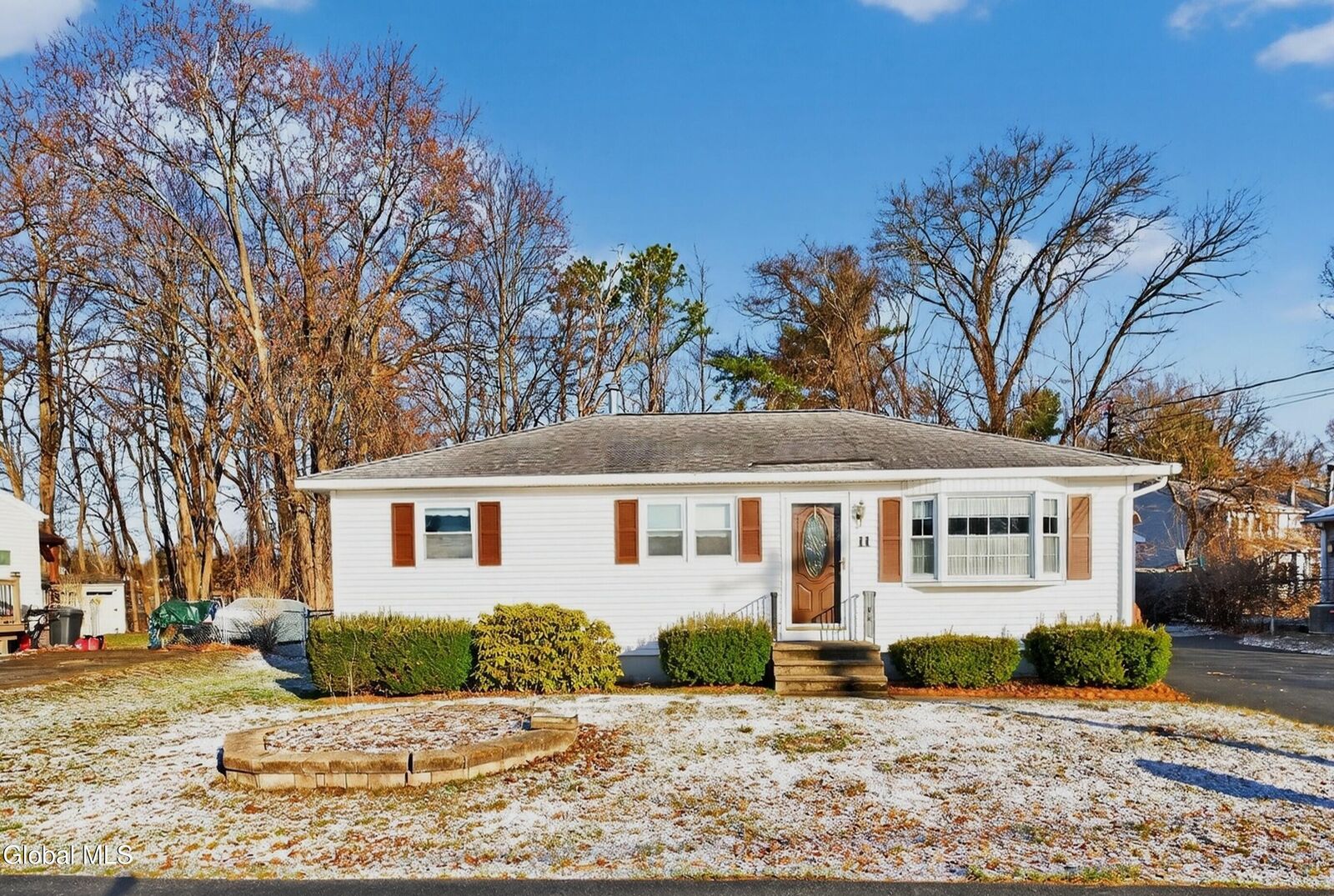 Property Photo:  11 Myers Court  NY 12205 