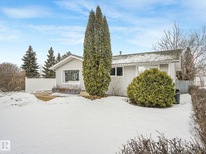 Property Photo: 4302 51 Street AB T9C 1V1