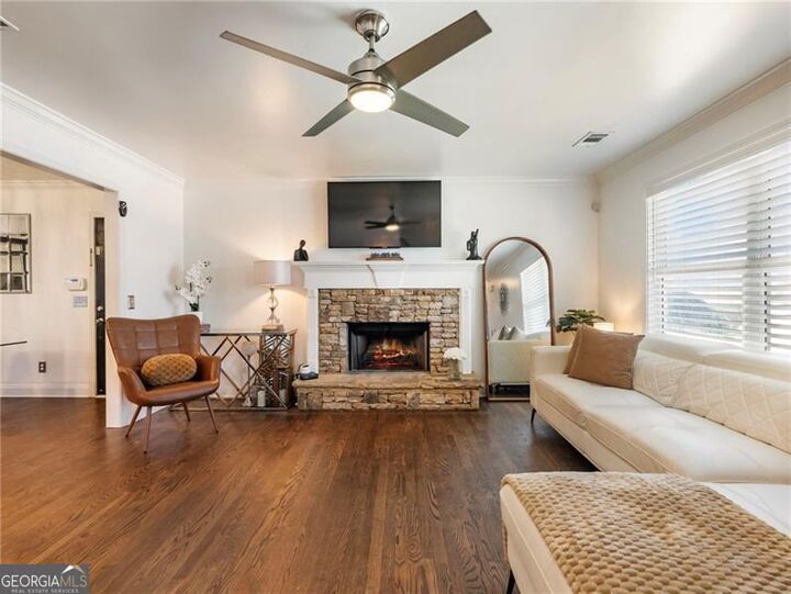 Property Photo: 6670 Spout Springs Road GA 30542