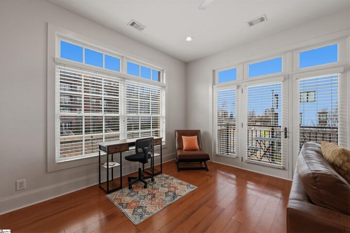 Property Photo:  301 Augusta Street Unit 203  SC 29601 