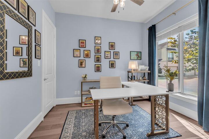 Property Photo:  7720 N Fall Run Crossing  TX 77055 