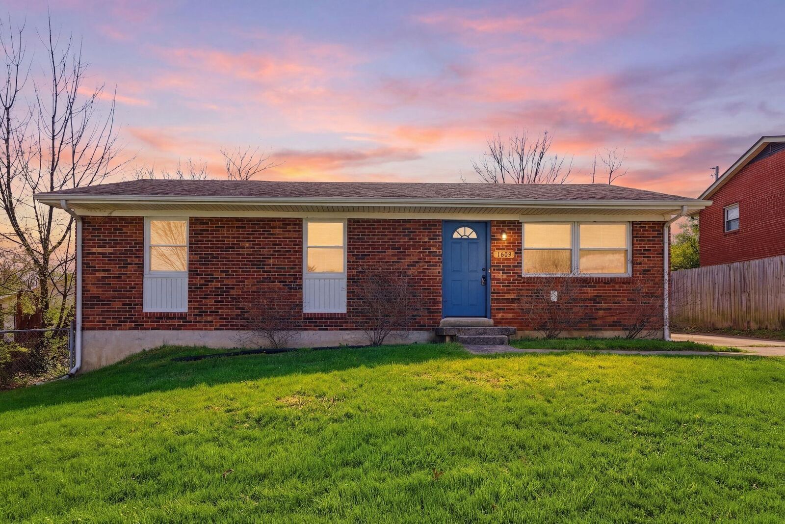 Property Photo:  3668 Crosby Drive  KY 40517 