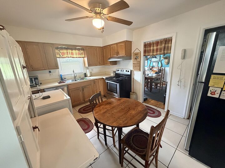 Property Photo: 116 Elkhorn Drive KY 40601