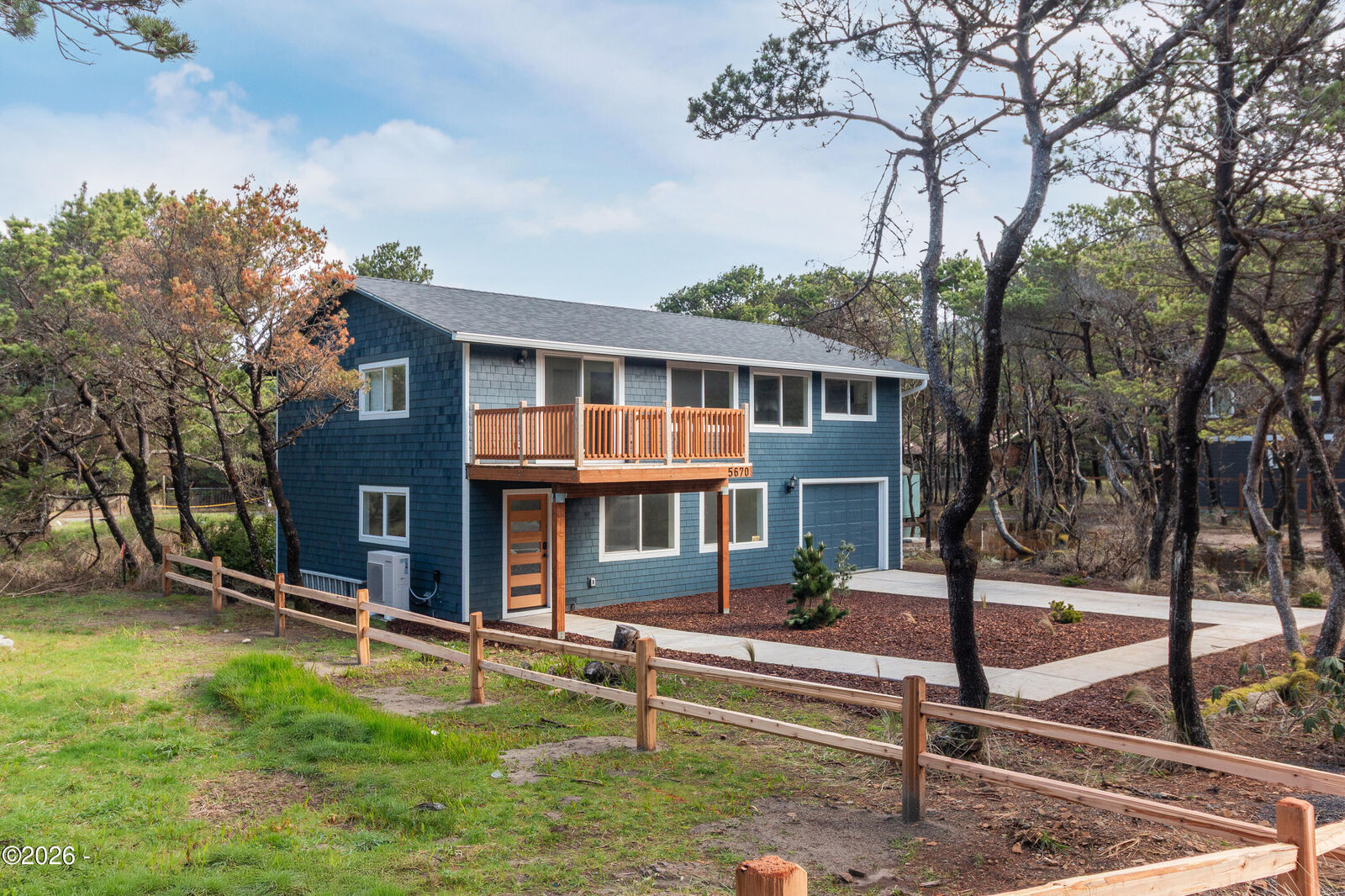 Property Photo:  5670 Jasmine Avenue  OR 97112 