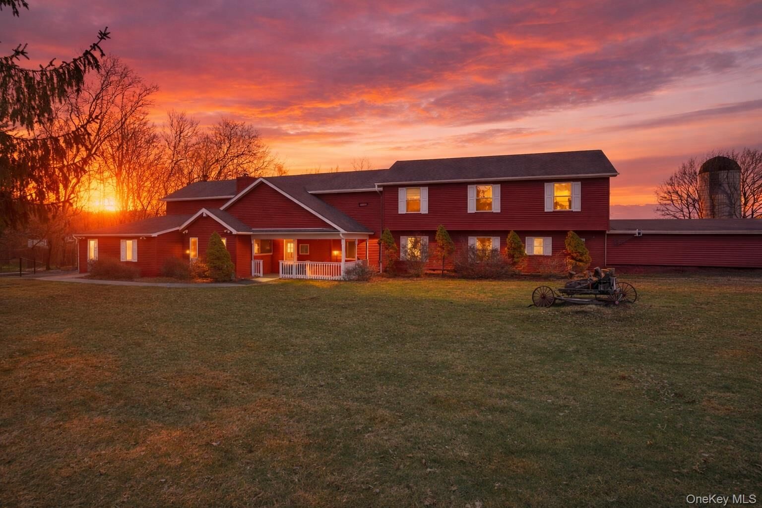 Property Photo:  180 Hardenburgh Road  NY 12566 