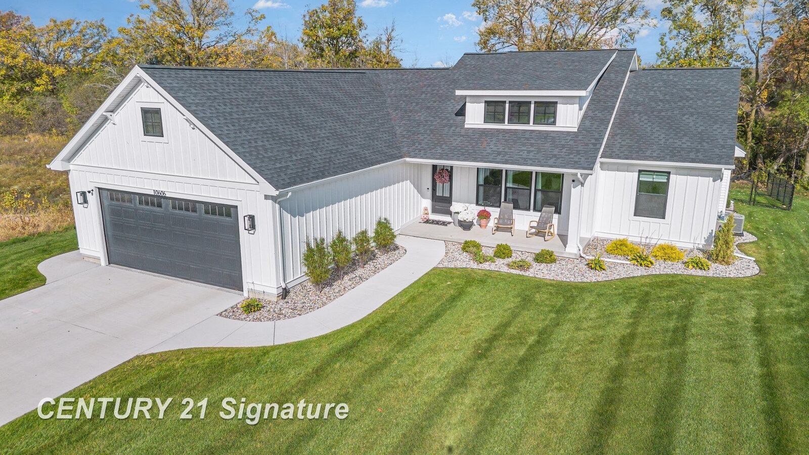 Property Photo:  10606 Tall Pine Lane  MI 48623 