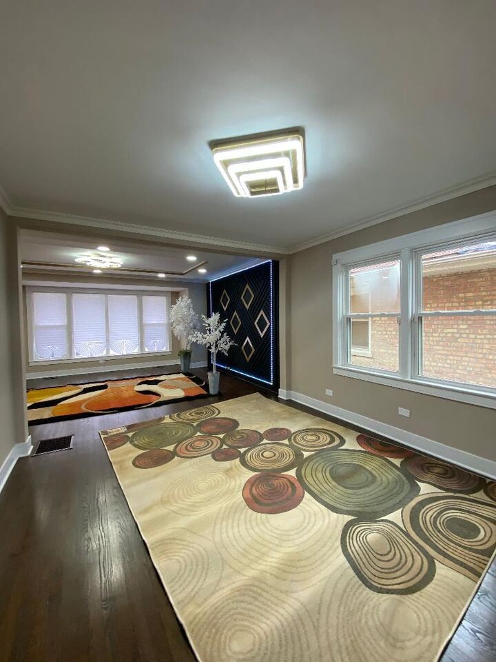 Property Photo: 8354 S Winchester Avenue IL 60620