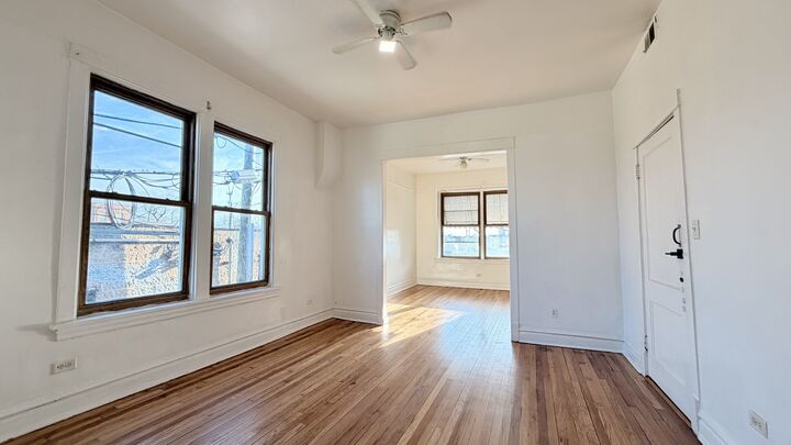 Property Photo:  1142 N Monticello Avenue  IL 60651 