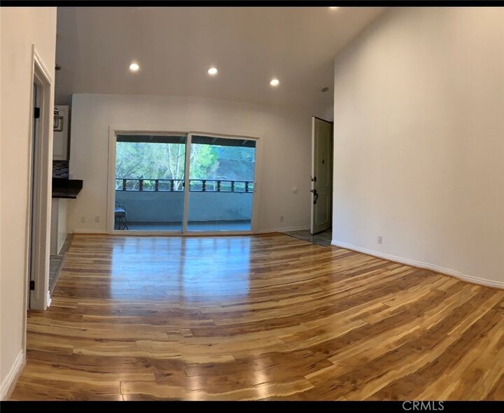 Property Photo:  31579 Lindero Canyon Road 7  CA 91361 