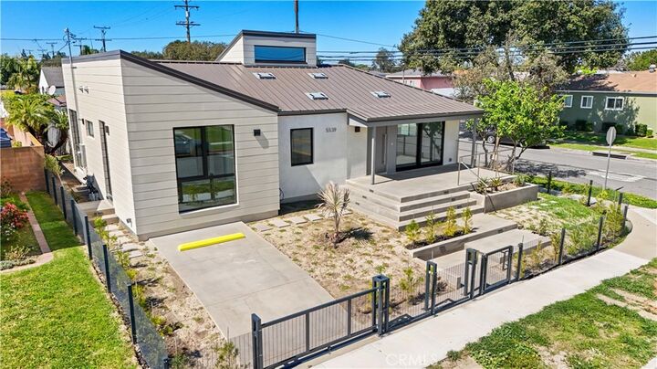 Property Photo: 5539 Graywood CA 90712